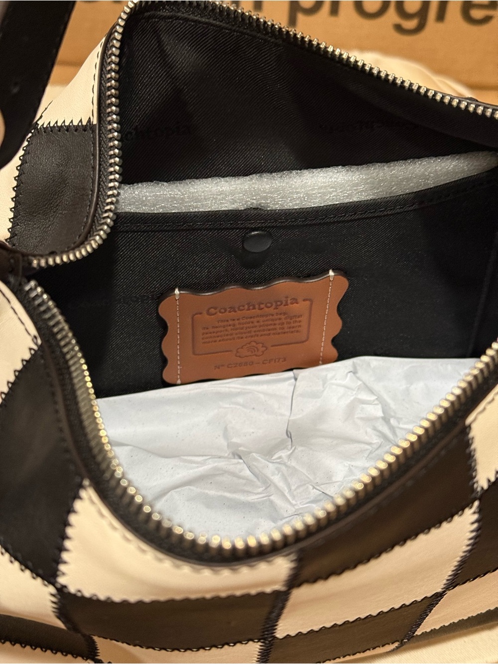 coach Alter/Ego Slouchy Shoulder Bag Black/Chalk CFI73 - Picture 10 of 11